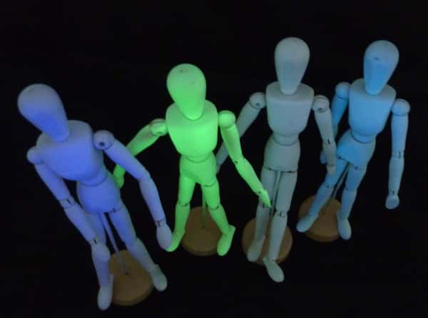 phosphorescent-varnish-03